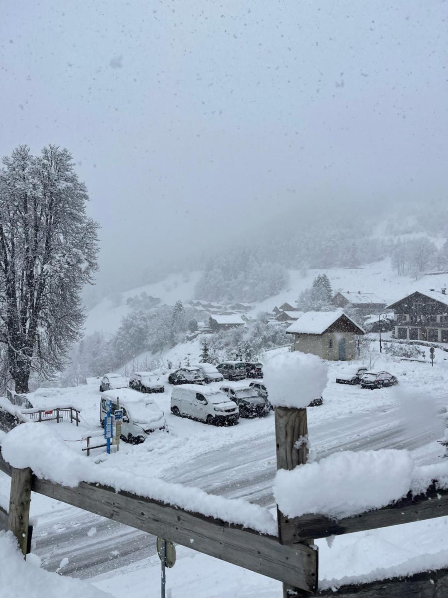 Hotel Le Montblanc Флюме Экстерьер фото