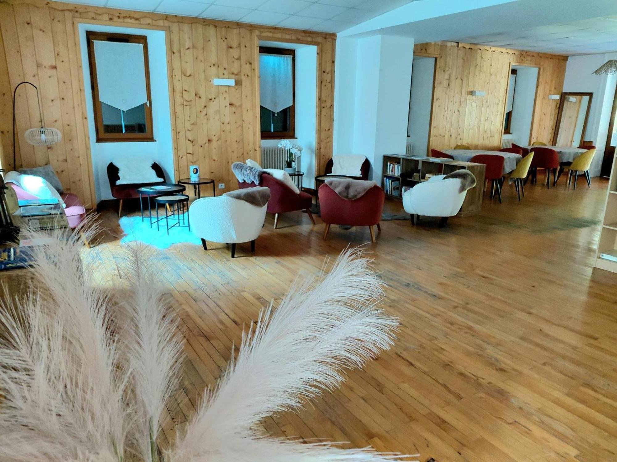 Hotel Le Montblanc Флюме Экстерьер фото